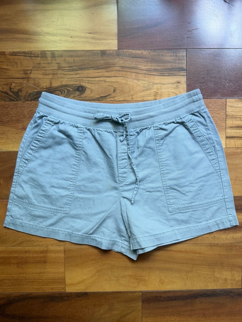 Gap Elastic Waistband Shorts